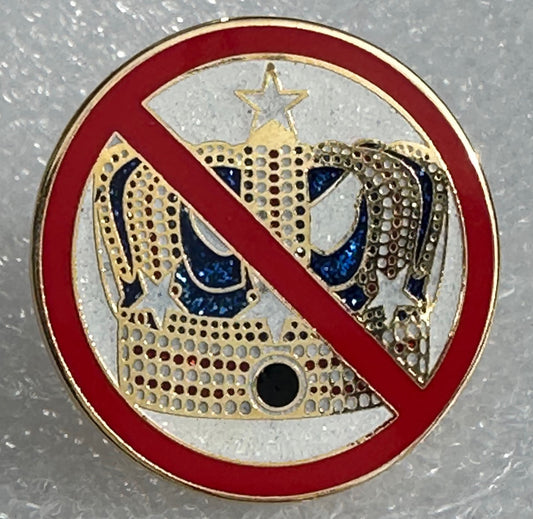 No Kings - lapel pin
