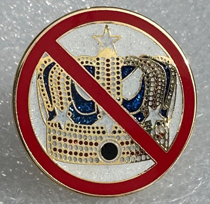 No Kings - lapel pin